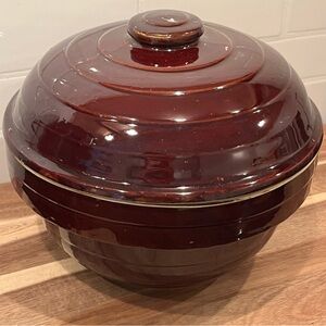 Vintage Stoneware Bowl Baking Dish with Lid USA